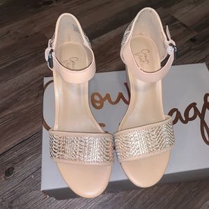 Crown Vintage Courtney Nude rose gold heel sz6